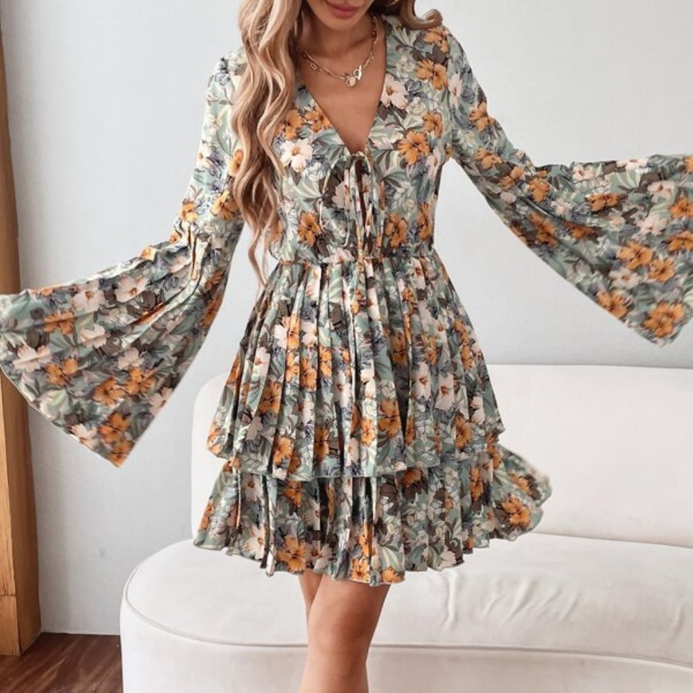Allover Floral Knot Layered Pleated A-line Dress - Picture 2 of 5